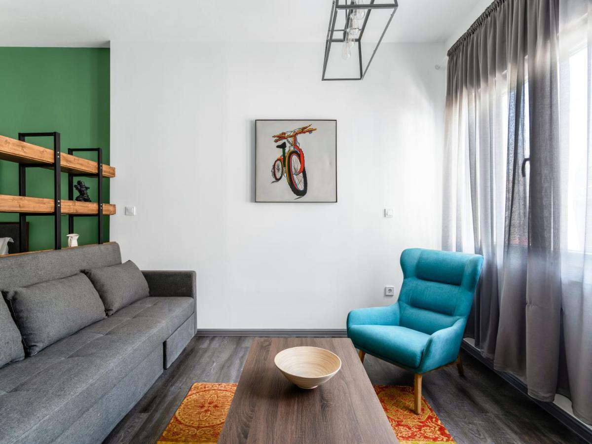 Sanders Center Athens Apartment Exterior photo